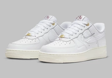 Air Force 1 History of Logos