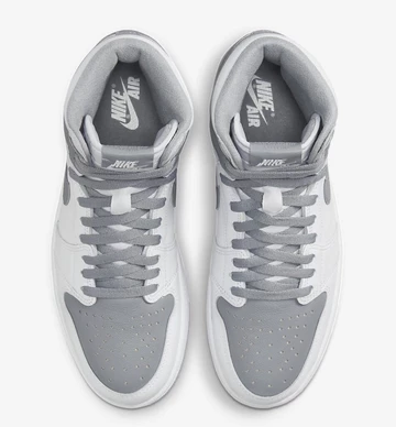 Nike Air Jordan 1 High OG Stealth now arrives July 27