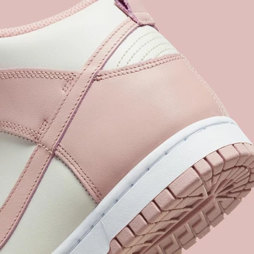 Dunk High Pink Oxford