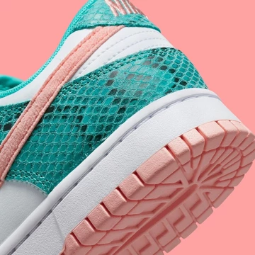 Dunk Low Green Snakeskin