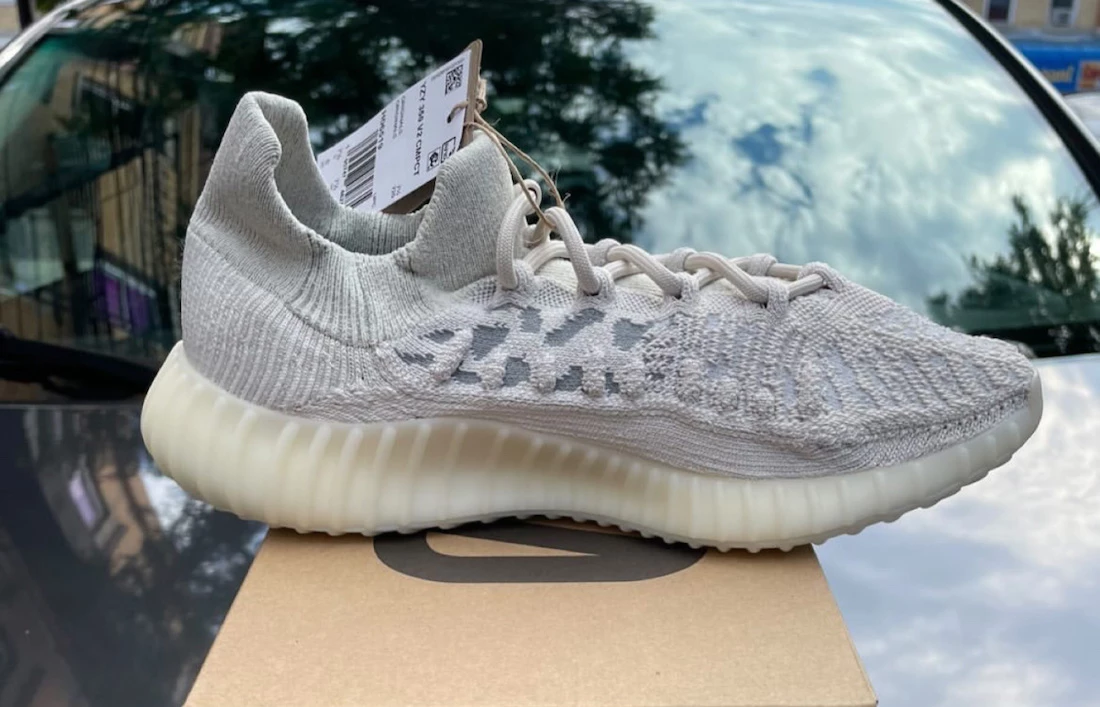 adidas Yeezy Boost 350 V2 CMPCT Slate Bone Dead Stock