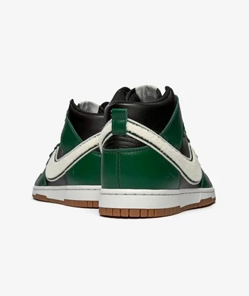 Dunk High Chenille Swoosh George Green