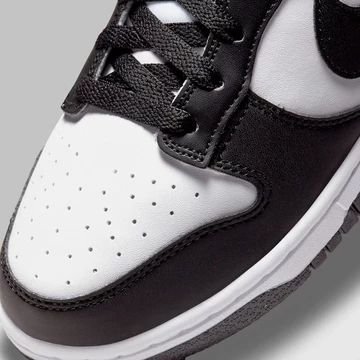 Nike Dunk Low Panda Next Nature