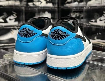 Jordan 1 Low OG UNC