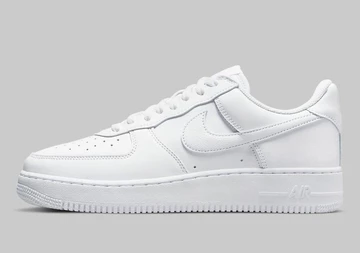 Air Force 1 Triple White Since 82