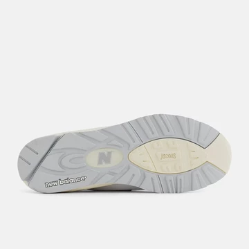 New Balance 990v2 Made in USA Sea Salt