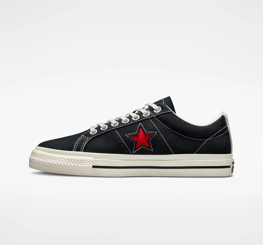 comme-des-garcons-converse-one