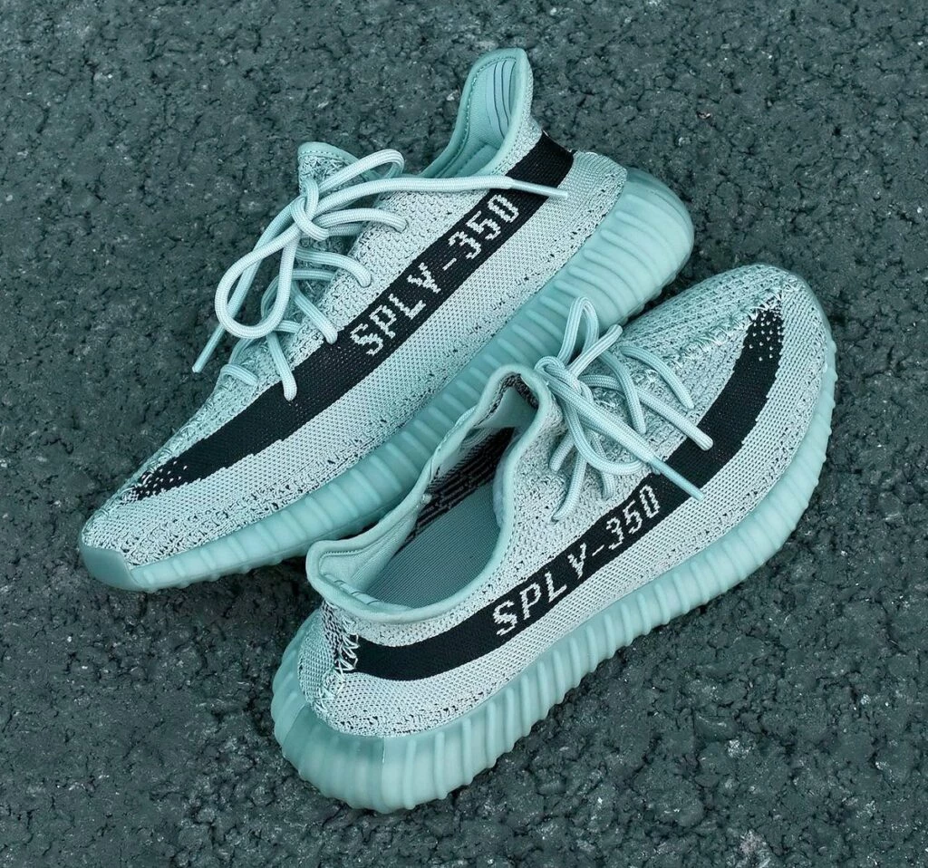 adidas Yeezy Boost 350 V2 Jade Ash - first pictures | Dead Stock