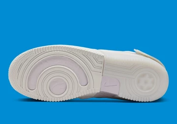 Air Force 1 Mid React White