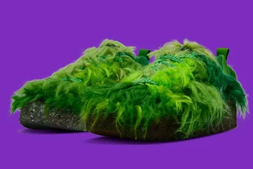 Cactus Plant Flea Market Nike Dunk Grinch Dead Stock1.jpg