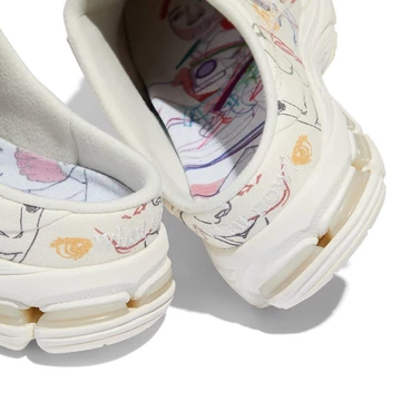 Bryant Giles New Balance 2002 Mule