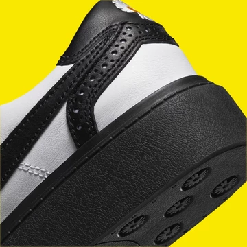 Nike Kwondo Black White - Sneak Peak