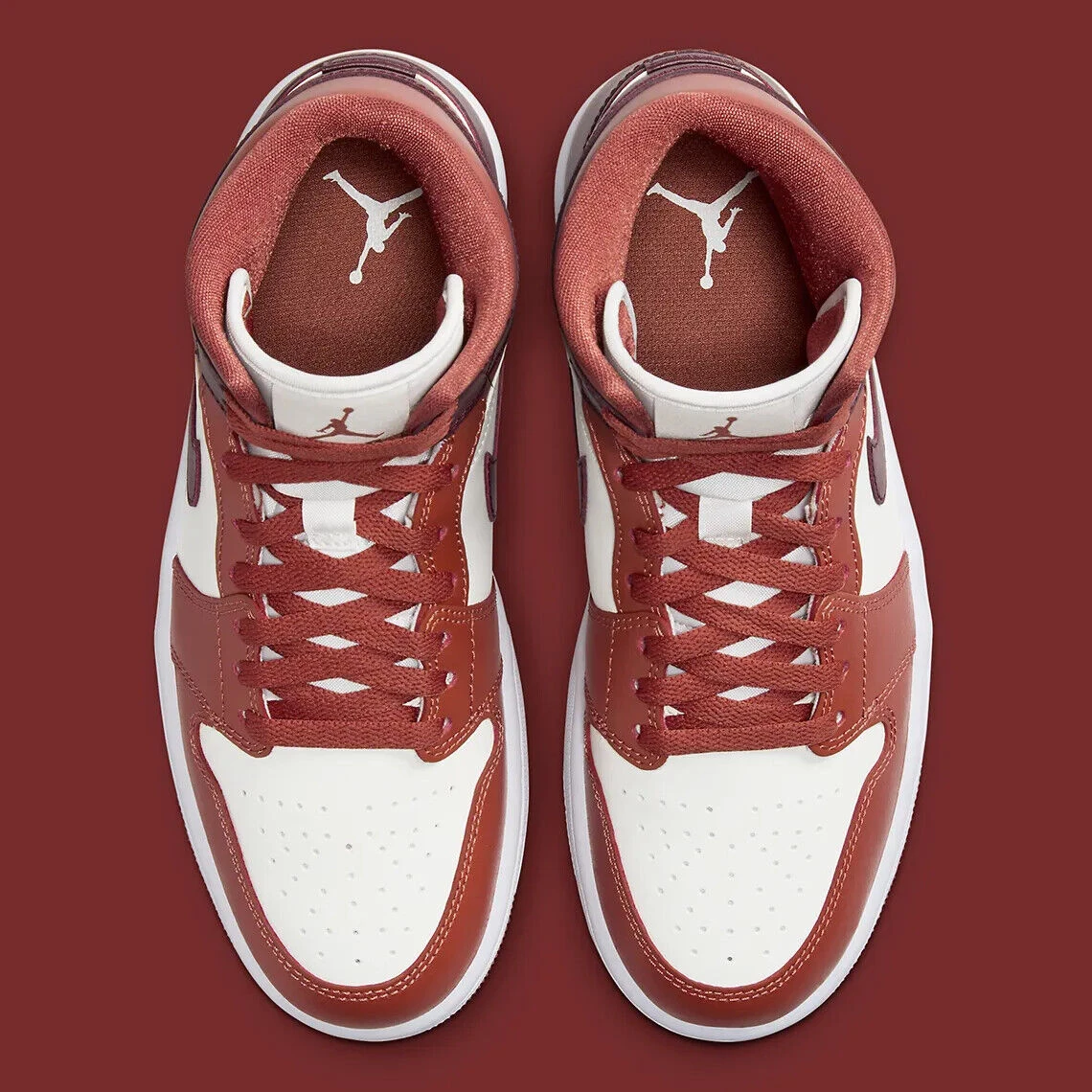 代引き人気 Jordan 1 Mid Dusty Peach BQ6472-200 | Dead Stock 犬服・アクセサリー