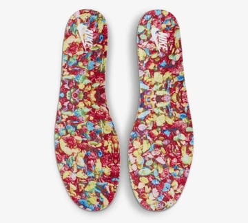 LeBron James Dunk Low Fruity Pebbles