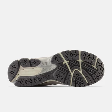 New Balance 2002R Rain Cloud Angora