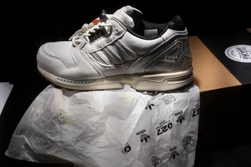 Ø27 Berlin adidas ZX 8000