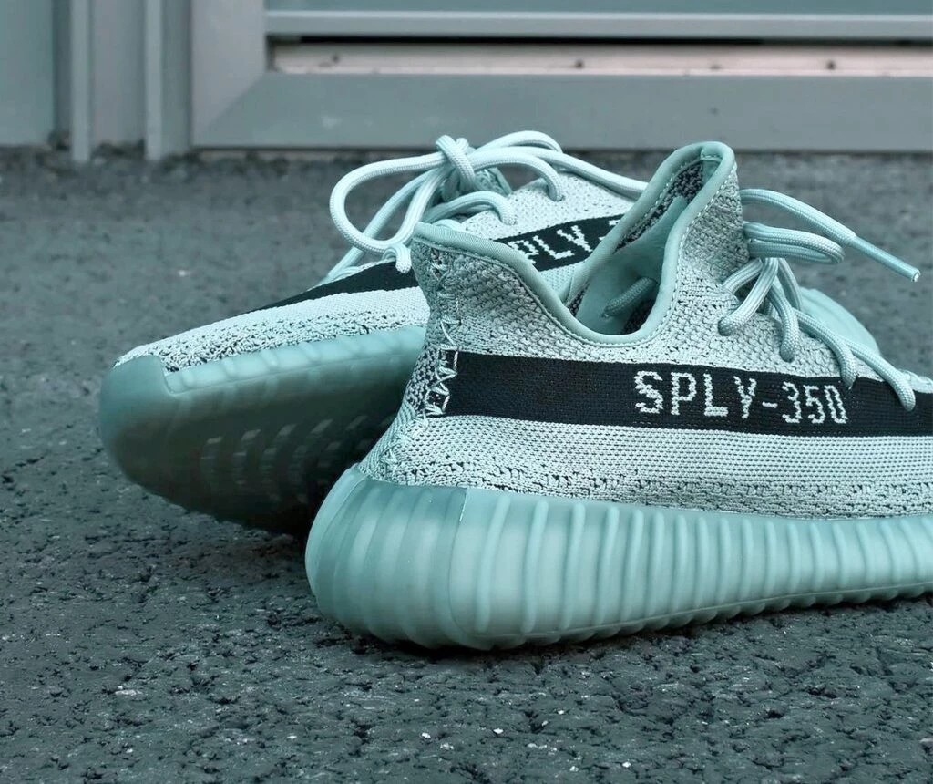 adidas Yeezy Boost 350 V2 Jade Ash - first pictures | Dead Stock