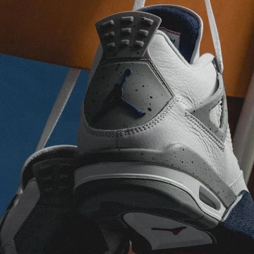 Jordan 4 Midnight Navy