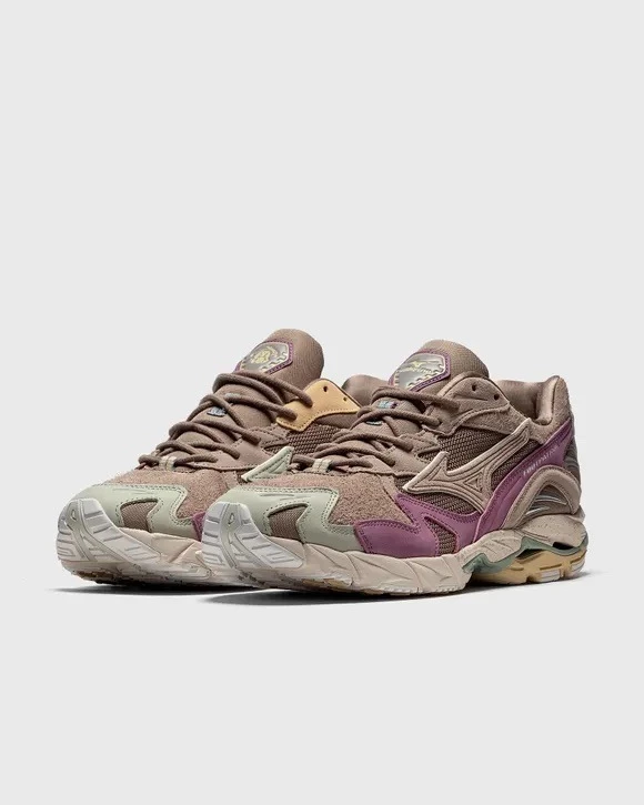 Footpatrol Mizuno Wave Rider 10 Rust D1GD2222 | Dead Stock