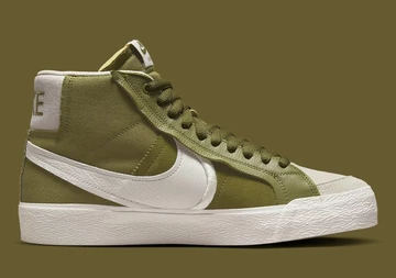 SB Blazer Mid Olive Green