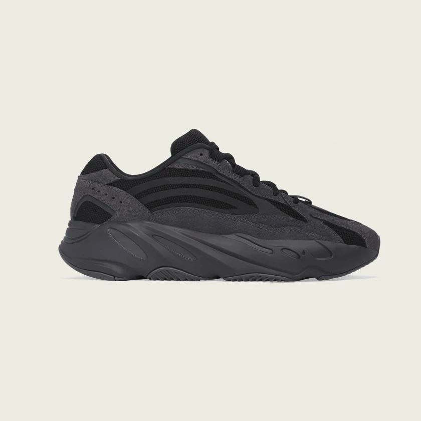 adidas Yeezy Boost 700 V2 Vanta FU6684 | Dead Stock