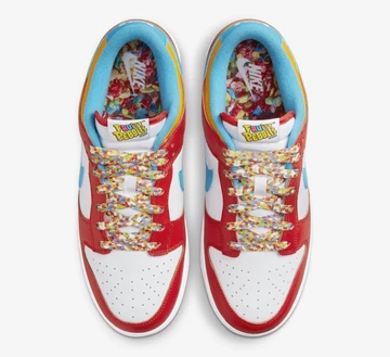 LeBron James Dunk Low Fruity Pebbles