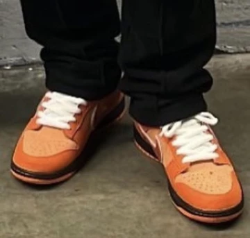 Concepts Nike SB Dunk Low Orange Lobster