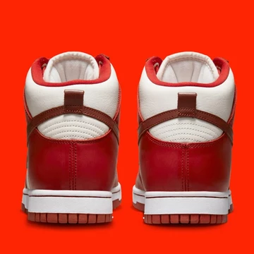 Dunk High Cinnabar