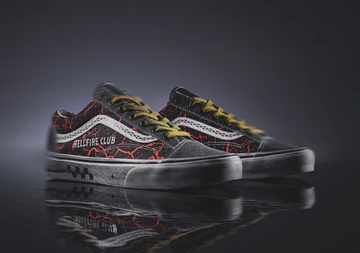 Stranger Things Vans