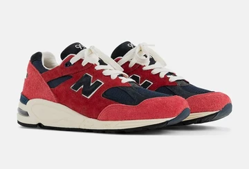 New Balance 990v2 Scarlet