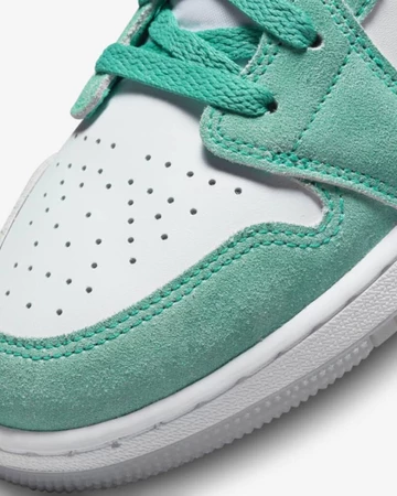 Jordan 1 Low GS New Emerald