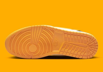 Jordan 1 Low FlyEase