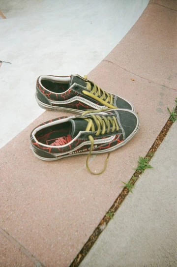 Stranger Things Vans