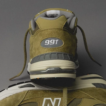 New Balance 991 Green White