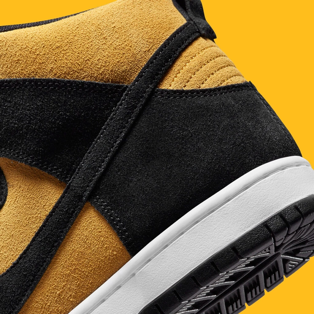 Nike SB Dunk High Reverse Goldenrod DB1640-001 | Dead Stock
