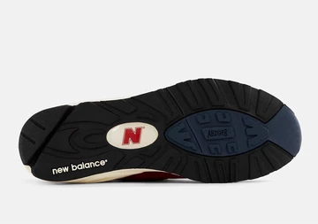 New Balance 990v2 Scarlet