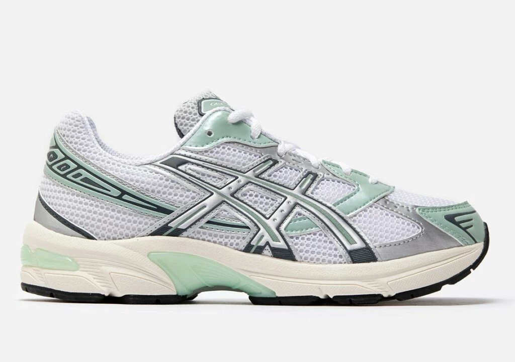 Naked ASICS Gel 1130 1203A192-100 | Dead Stock