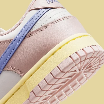 Dunk Low Pink Oxford