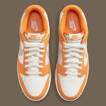 Dunk Low Kumquat