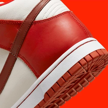 Dunk High Cinnabar