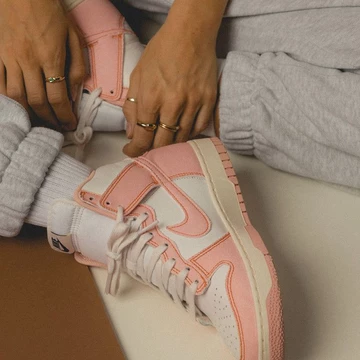 Dunk High 1985 Arctic Orange
