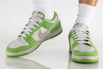 Nike Dunk Low Chlorophyll