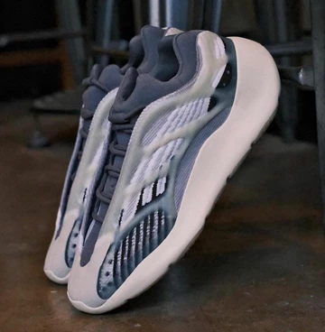 adidas Yeezy 700 V3 Fade Salt