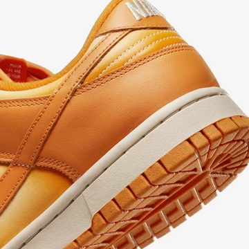 Dunk Low Magma Orange
