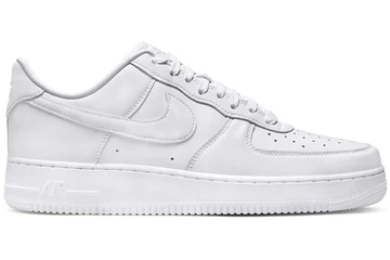 Sneaker unter Retail