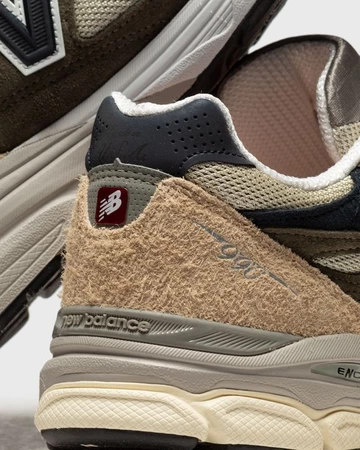 New Balance 990v3 Olive White