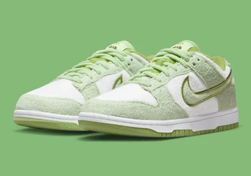 Nike Dunk Low Fleece - Lime Green