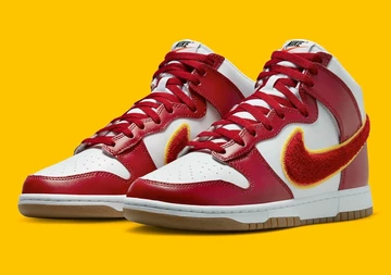 Dunk High Chenille Swoosh Gym Red