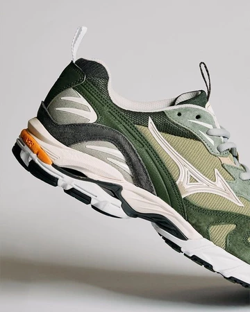 Mizuno Wave Rider 10 Premium Pack