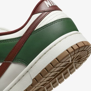 Dunk Low Gorge Green